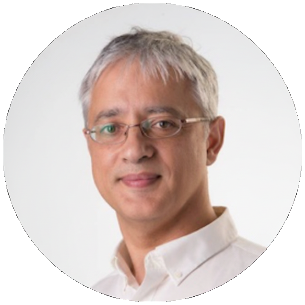 Dr. Rafael Chaves Avila